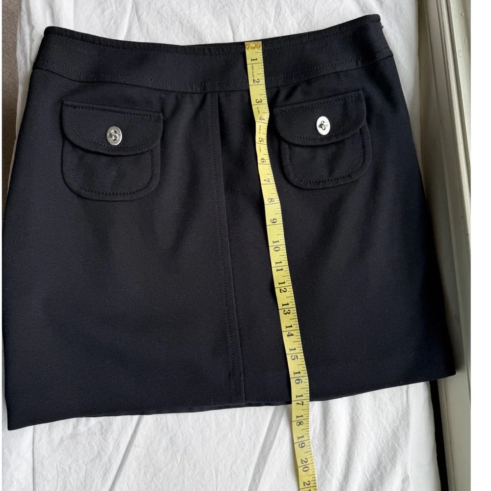 Ann‎ Taylor LOFT Black Mini Skirt A-Line Turn-Lock Pocket Detail Size 10
